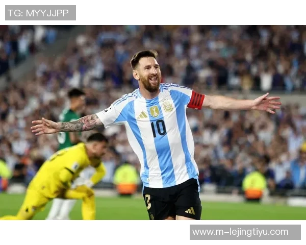 梅西社交媒体分享2026年世界杯用球宣传照引发热议