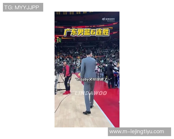 杜兰特赛后积极互动展现优质偶像风范与对手队友球迷亲密交流不舍离场