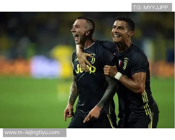 德比先生阿莱格里执教米兰与尤文对决战绩回顾