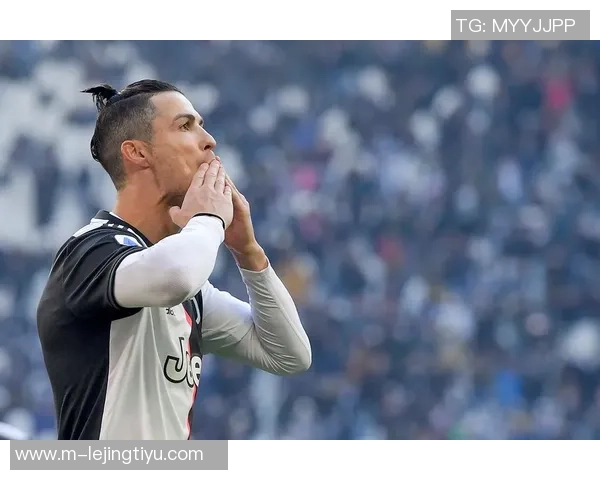 前马赛后卫回忆欧冠决赛铲伤范巴斯滕遗憾称本应避免此事